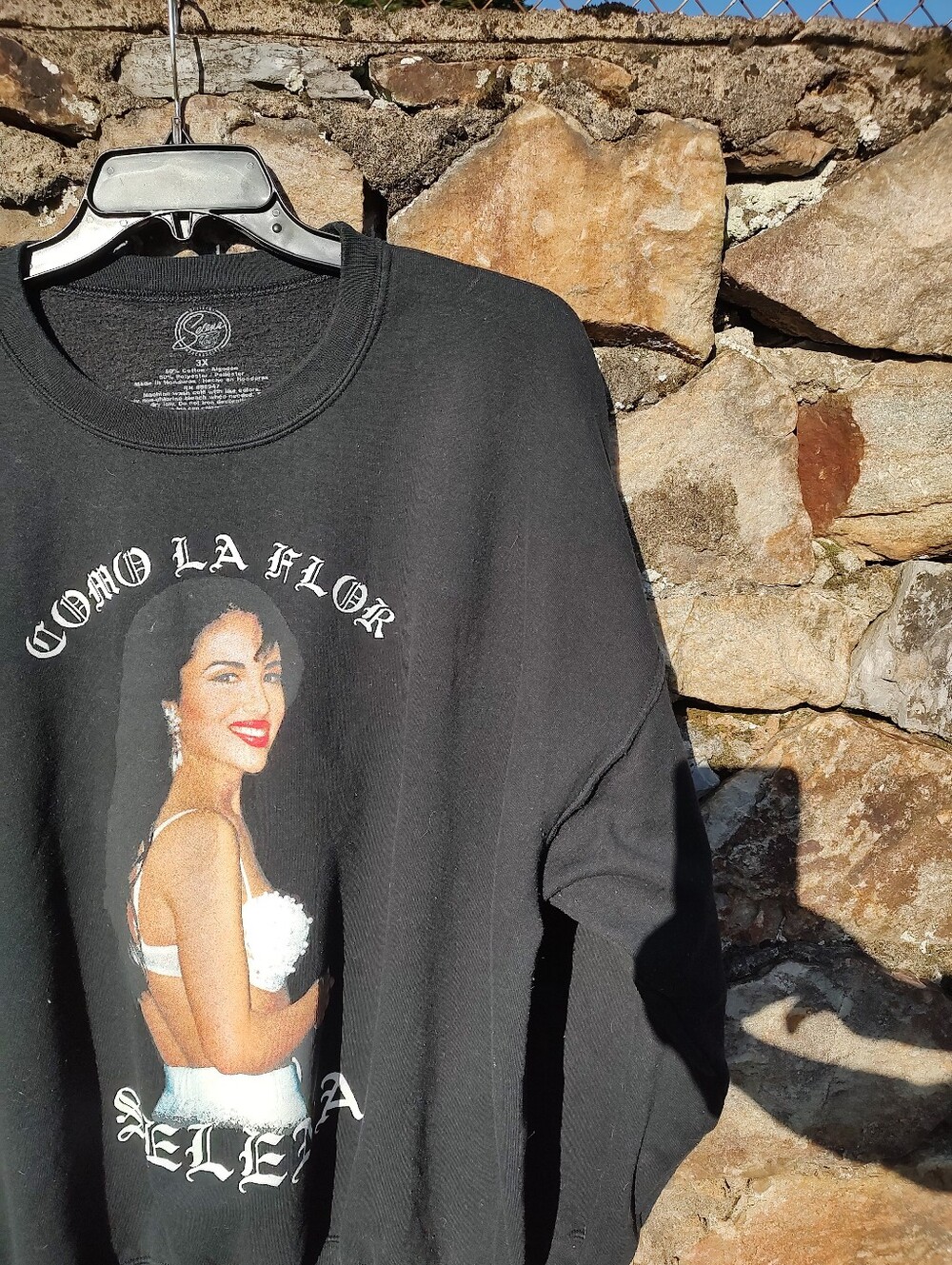 Selena Black Selena 'Como La Flor' Graphic Sweatshirt Plus Size 3XL - Picture 4 of 10